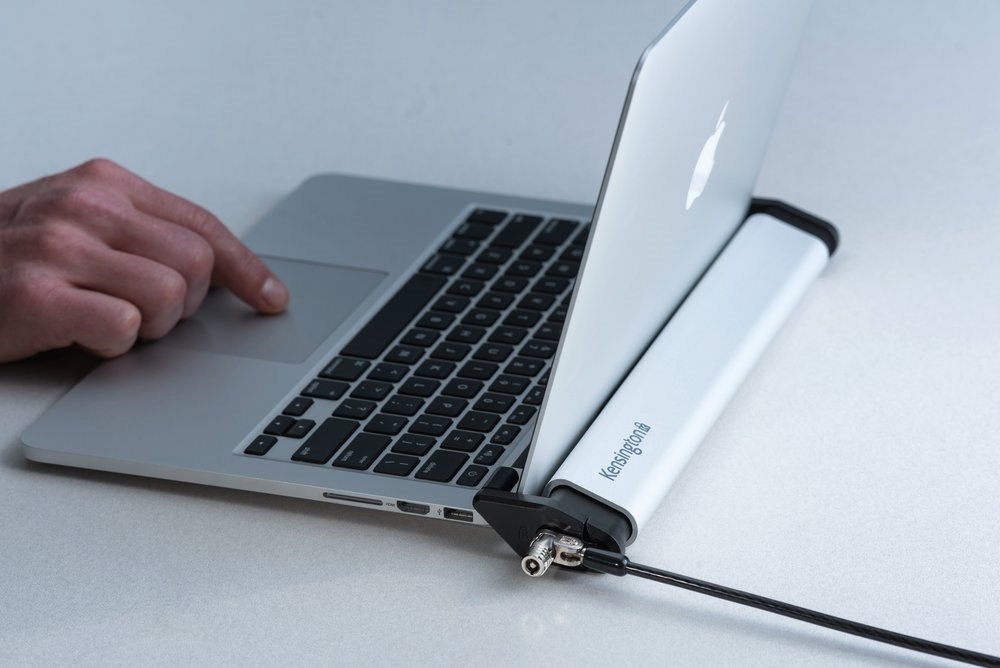 MacBook using a Kensington Laptop Locking station