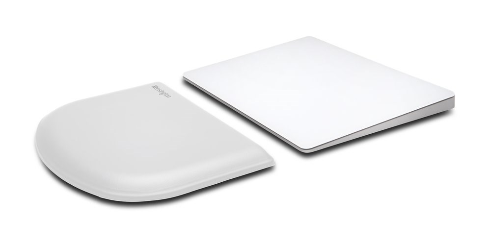 ErgoSoft™ Wrist Rest for Slim Mouse/Trackpad paired with an Apple trackpad