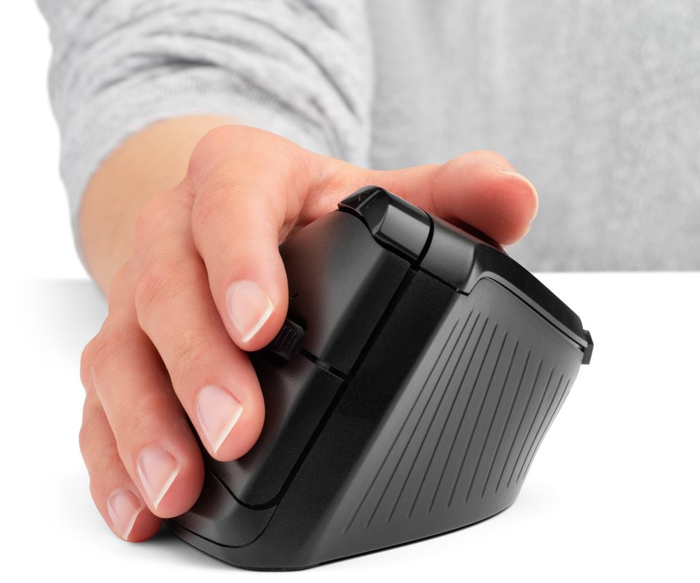 Person using Kensington's Pro Fit® Vertical Wireless Trackball mouse
