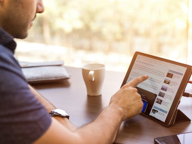 How to Stay Productive While on the Go with Your iPad and Kens...