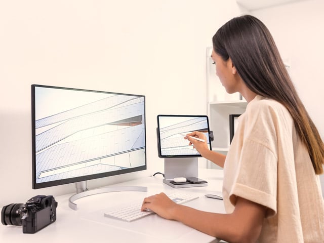 StudioDock™: Unleashing Desktop Creativity with Your iPad