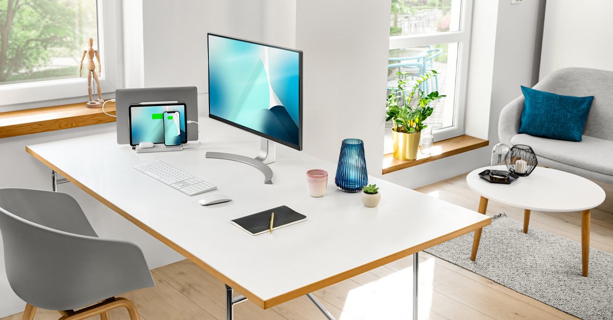 StudioCaddy organized to clear space on desk