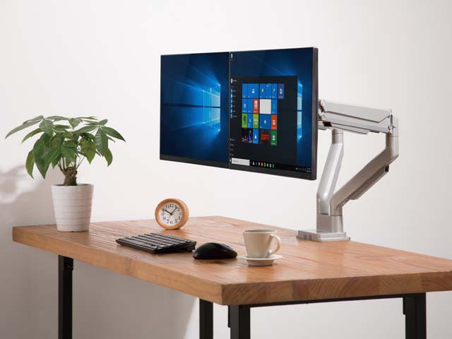 Benefits of a Monitor Arm in Your Home Office