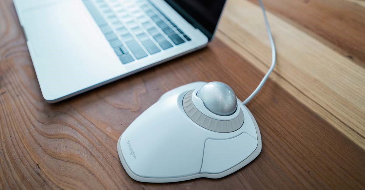 Wired vs. wireless trackball: which one to choose and why