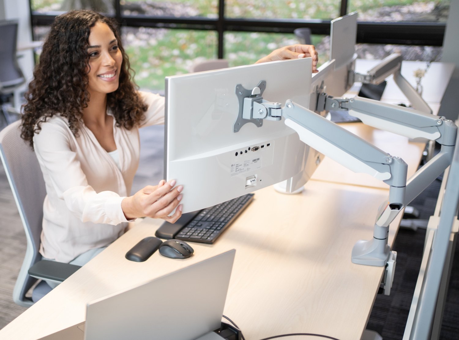 Single Computer Monitor Arm Desk Mount with USB Ports Adjustable