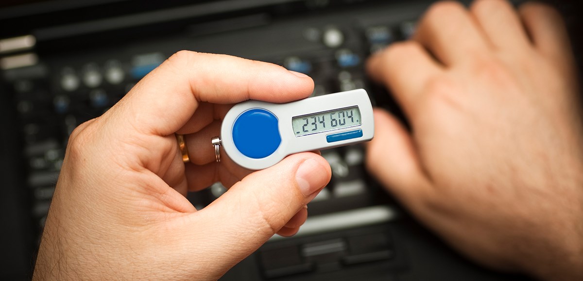 A token being used as a MFA to acces a laptop