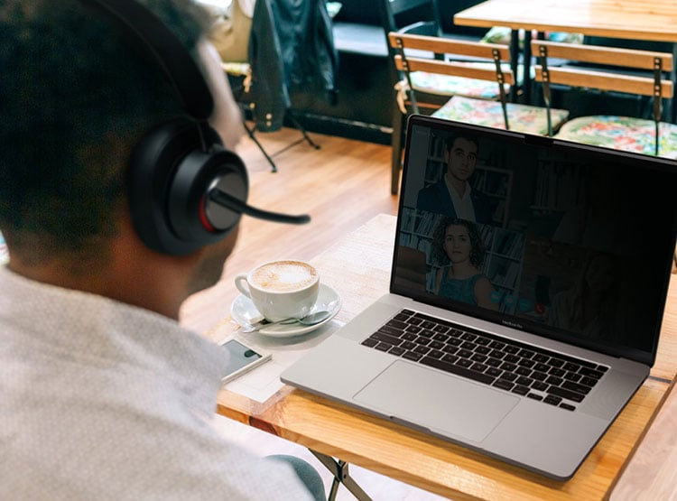 The 5 Reasons You Should Use a MagPro™ Elite Privacy Screen wi...