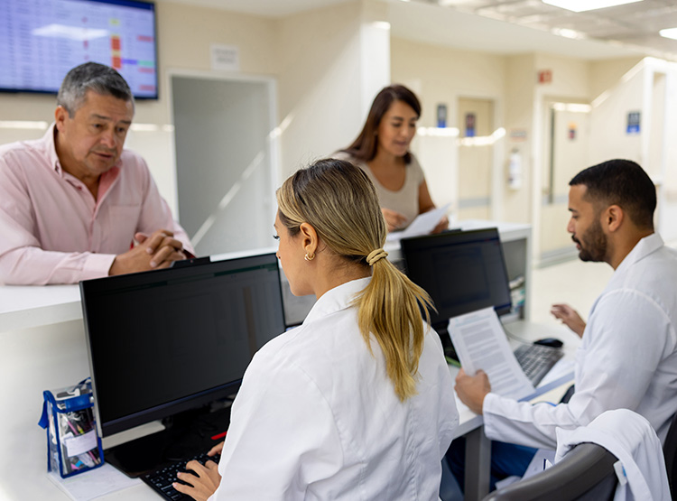 How Privacy Screens Help Healthcare Organizations Achieve HIPA...