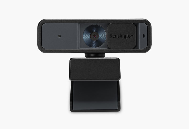 W2000 1080p Auto Focus Webcam on white background