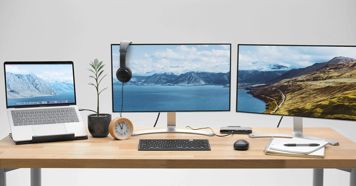 Kensington desktop products connected to multiple montors