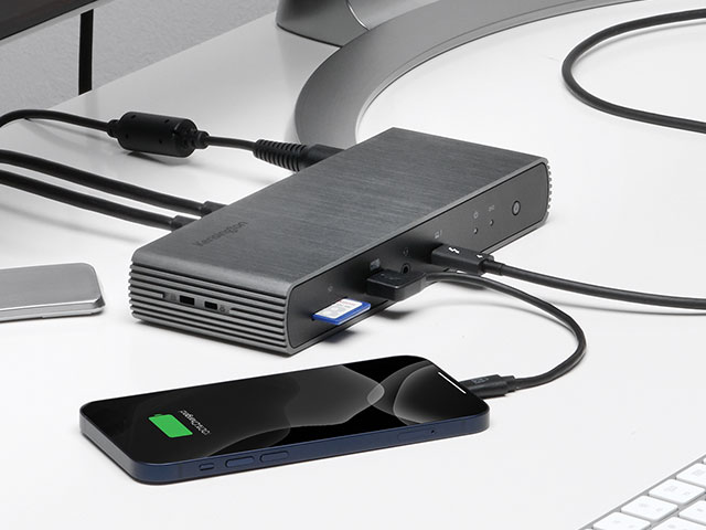 La station d'accueil Thunderbolt™ 4 de Kensington étend le pot...