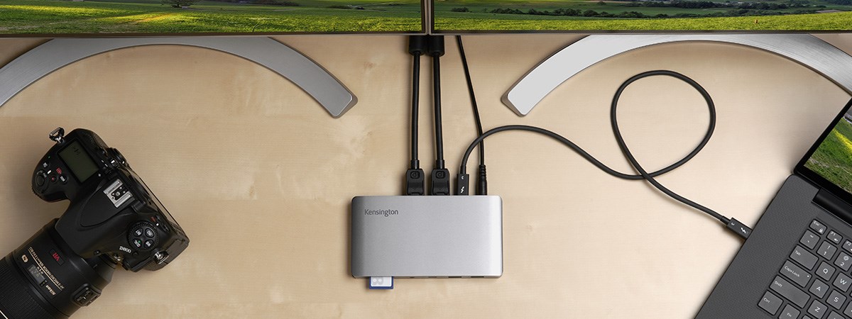 SD2500T on desk connected to computer