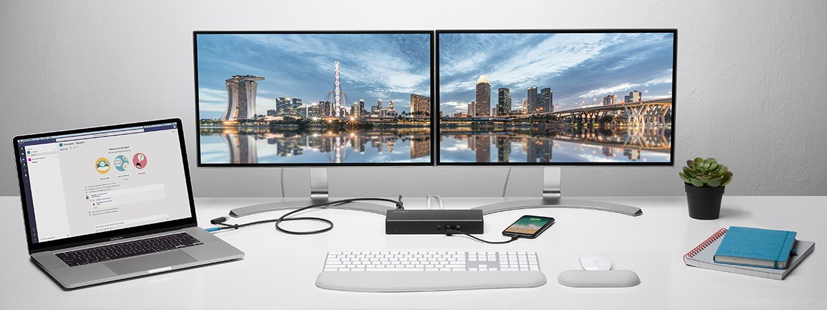 sd4780p-docking-station-desk-setup.jpg